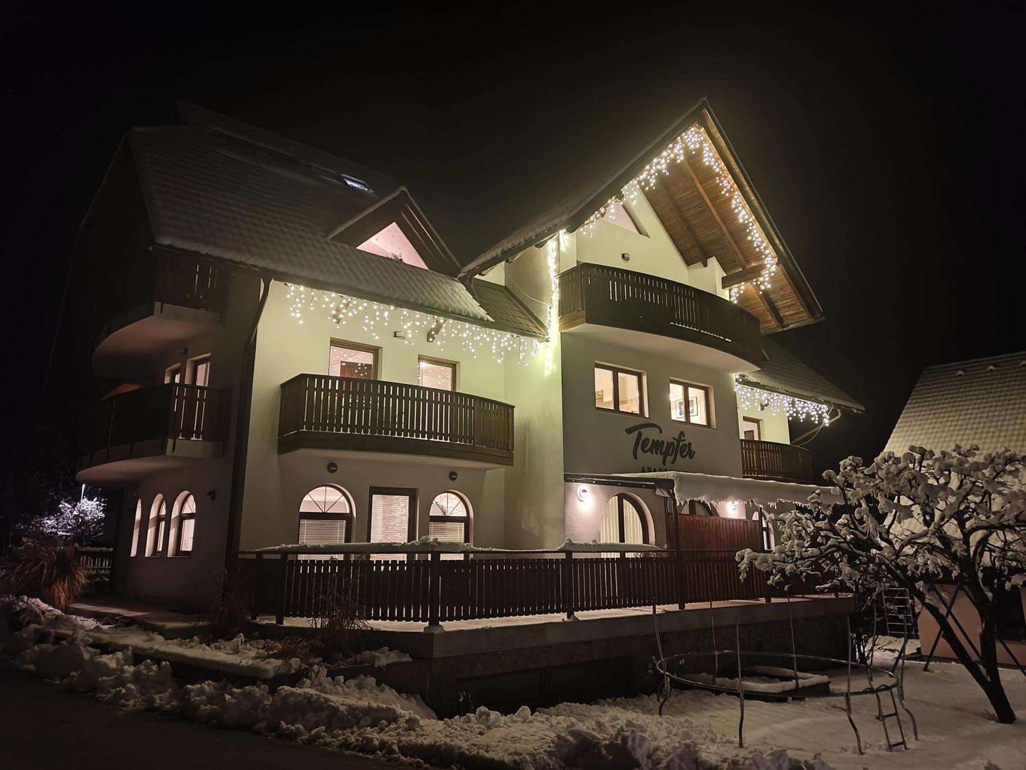 Tempfer Apartments & Rooms With New Wellness Rateče المظهر الخارجي الصورة